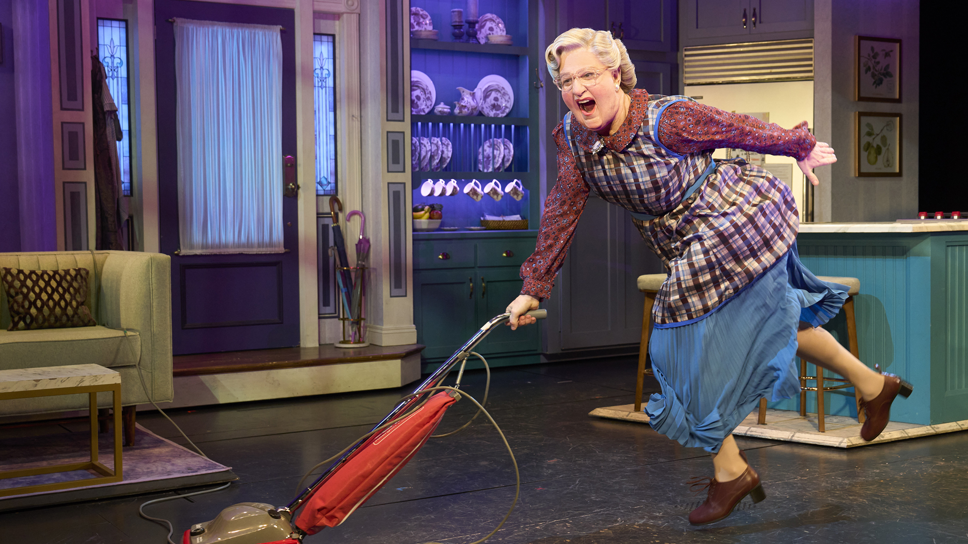 Mrs Doubtfire theatre